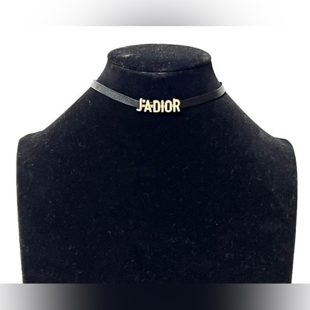 Dior J'adior Antique Gold Logo Ribbon CD Charm Choker Necklace - Picture 7 of 7
